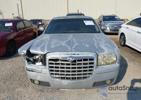 2005 Chrysler 300 Touring from USA, damaged, VIN 2C3JA53GX5H563801